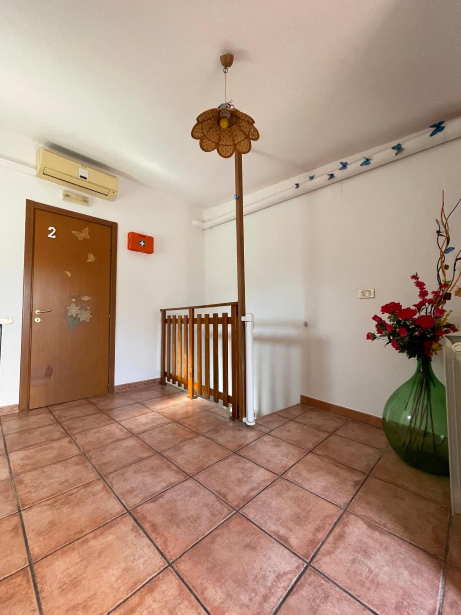 Scibetta'S B&B Tarento Exterior foto